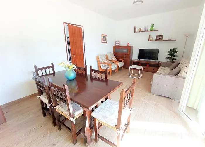 Casa Ginesta - Martinet * 阿尔卡纳