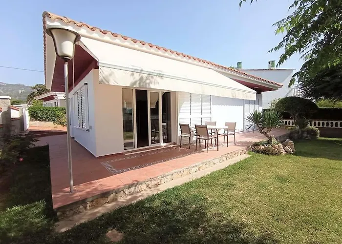 Casa Ginesta - Martinet 度假居 *